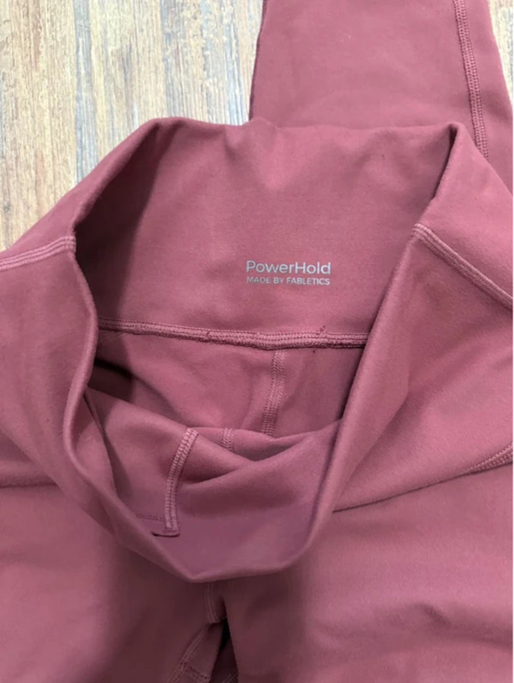 Fabletics powerhold leggings size small - Picture 3 of 4